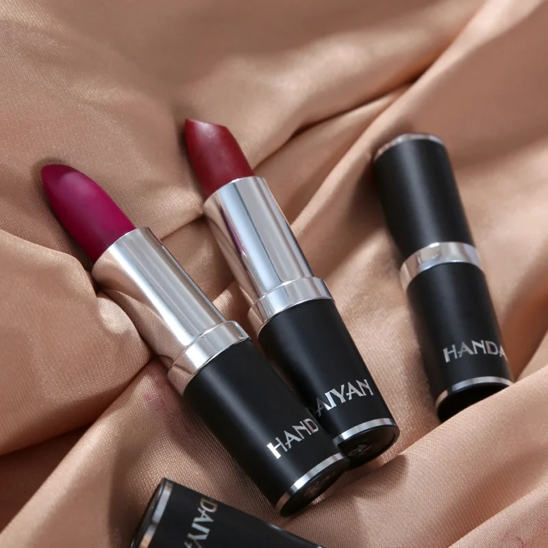 matte lipstick